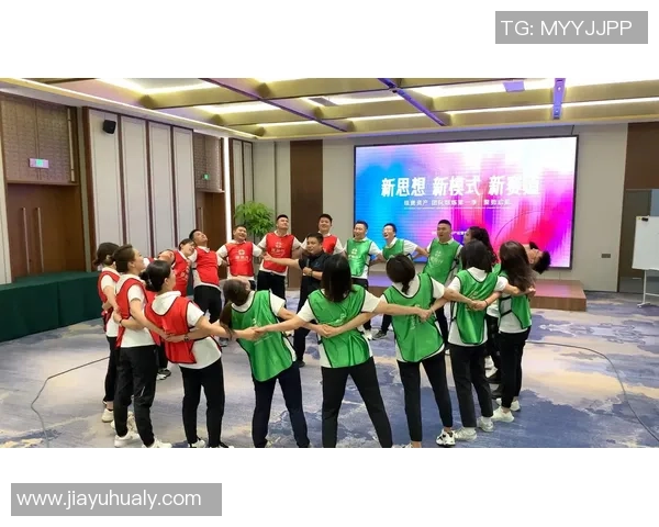 团结拼搏共进退足球团建活动助力团队凝聚力提升